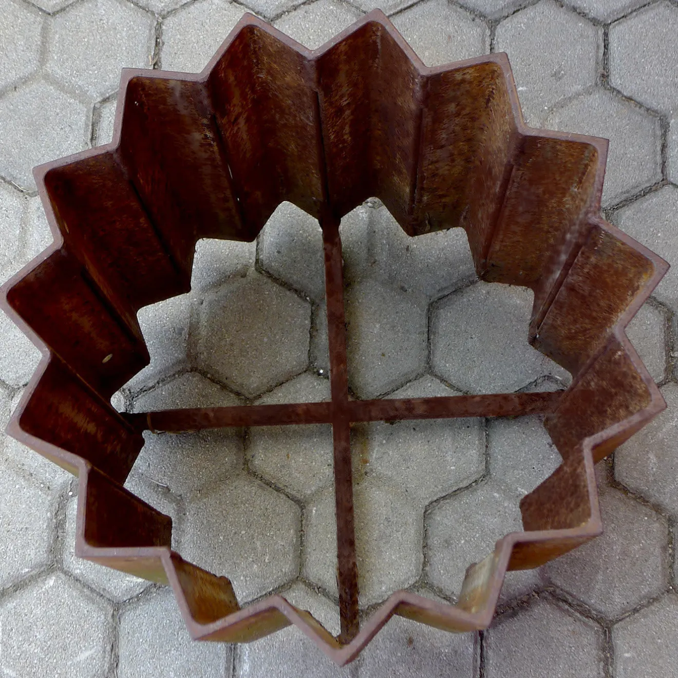 Marco Gaviraghi Calloni 19 Portavaso in ferro