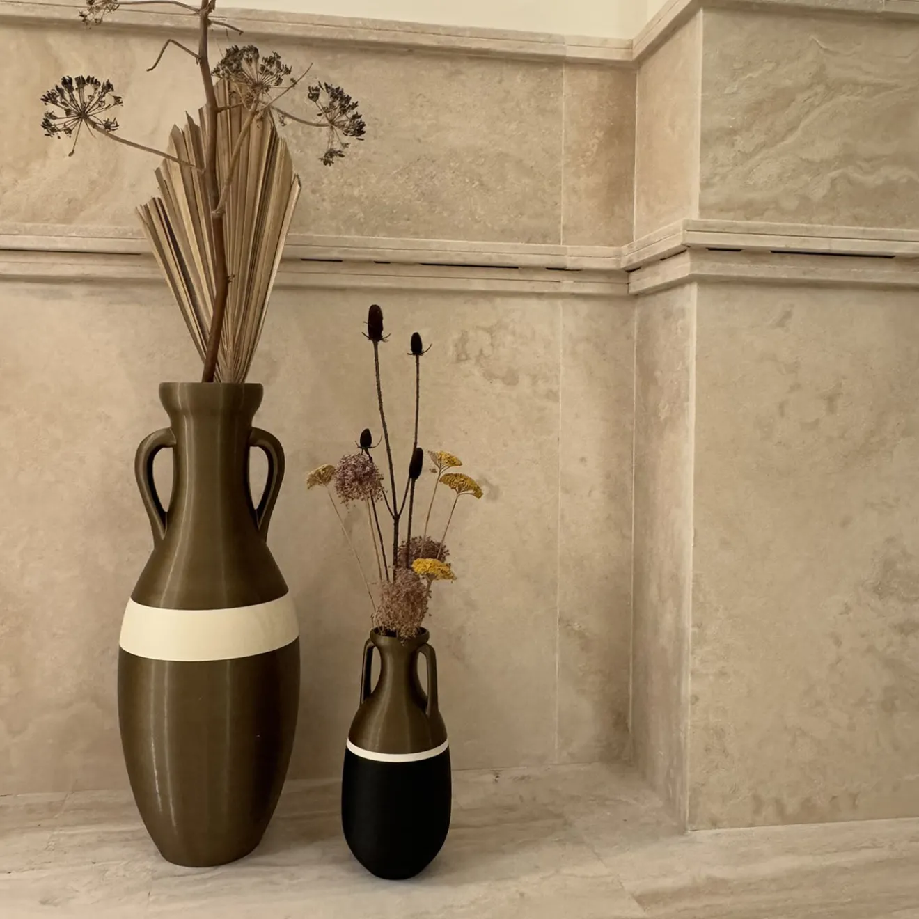 Pop Pot Anfora Teodosio XL in Nero Latte e Bronzo