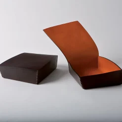 Oscar Maschera Box Tom di Claude Bouchard