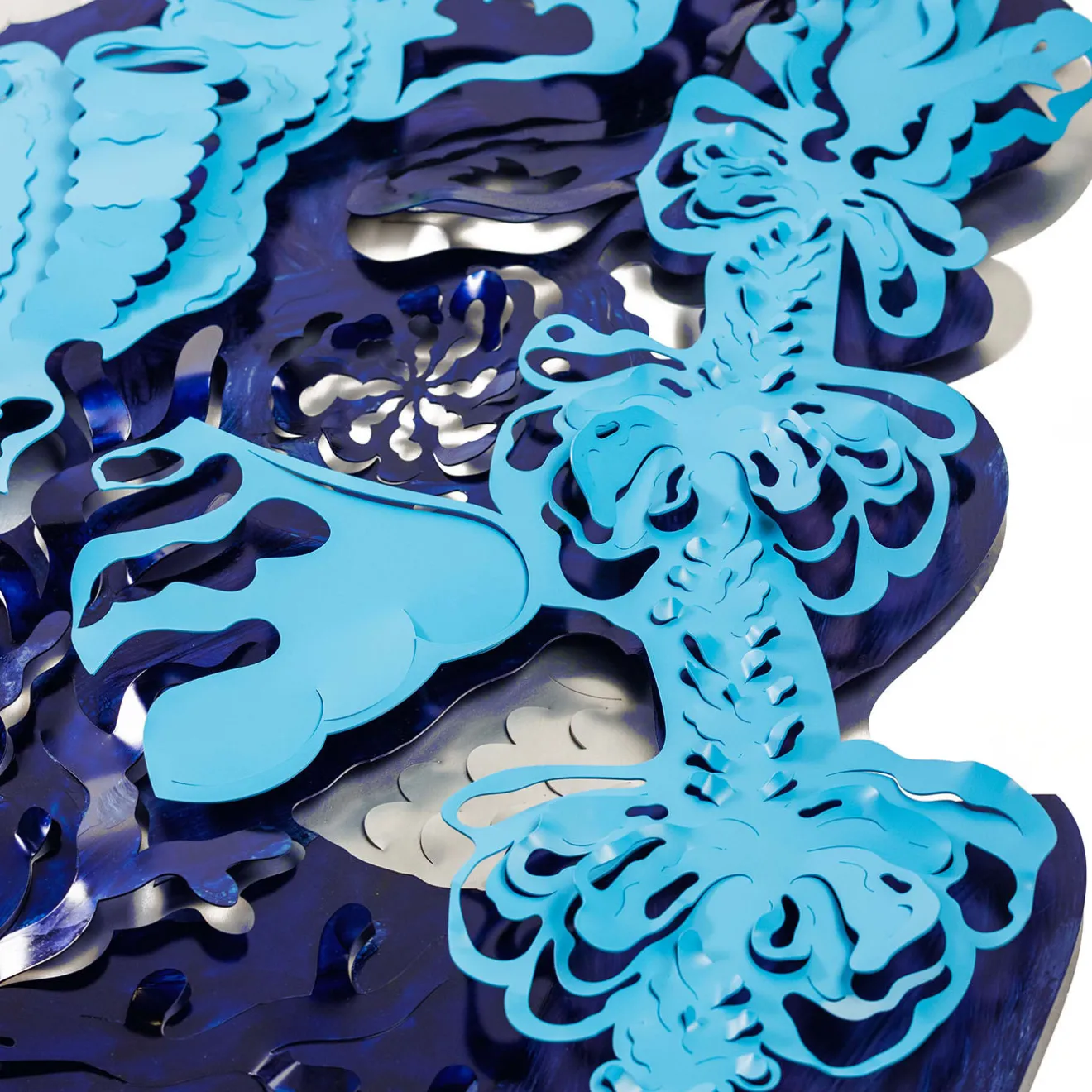 altreforme Caelum Stellans Blu Di Prussia Scultura da parete di Matteo Cibic