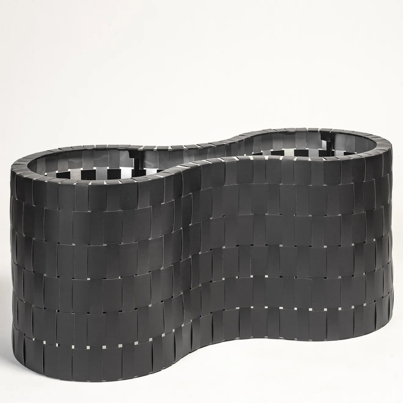 Splot Design Carex Black Cachepot