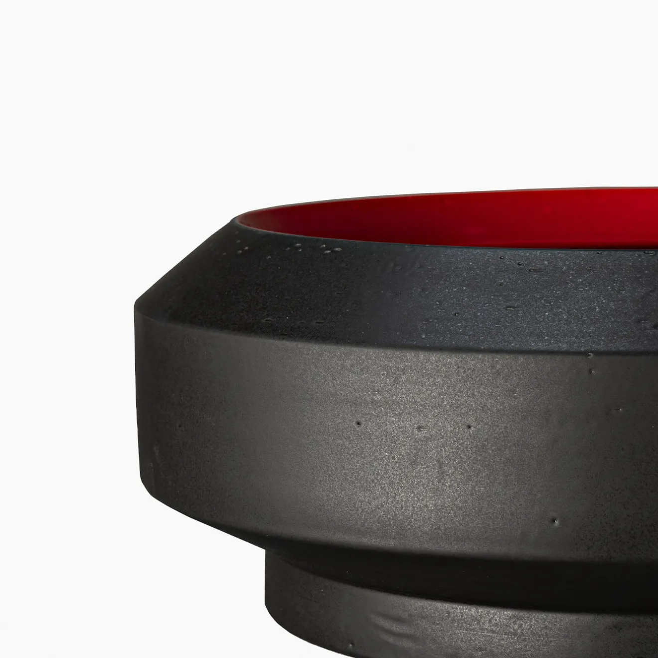 Bitossi Ceramiche Centrotavola nero di Arik Levy George