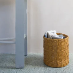 Oscar Maschera Cestino intrecciato cilindrico ocra di