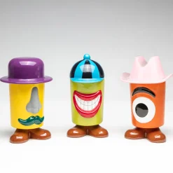 Andrea Maestri Contenitore giallo Renato