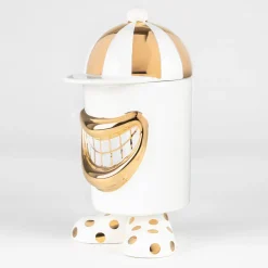 Andrea Maestri Contenitore Ugo White