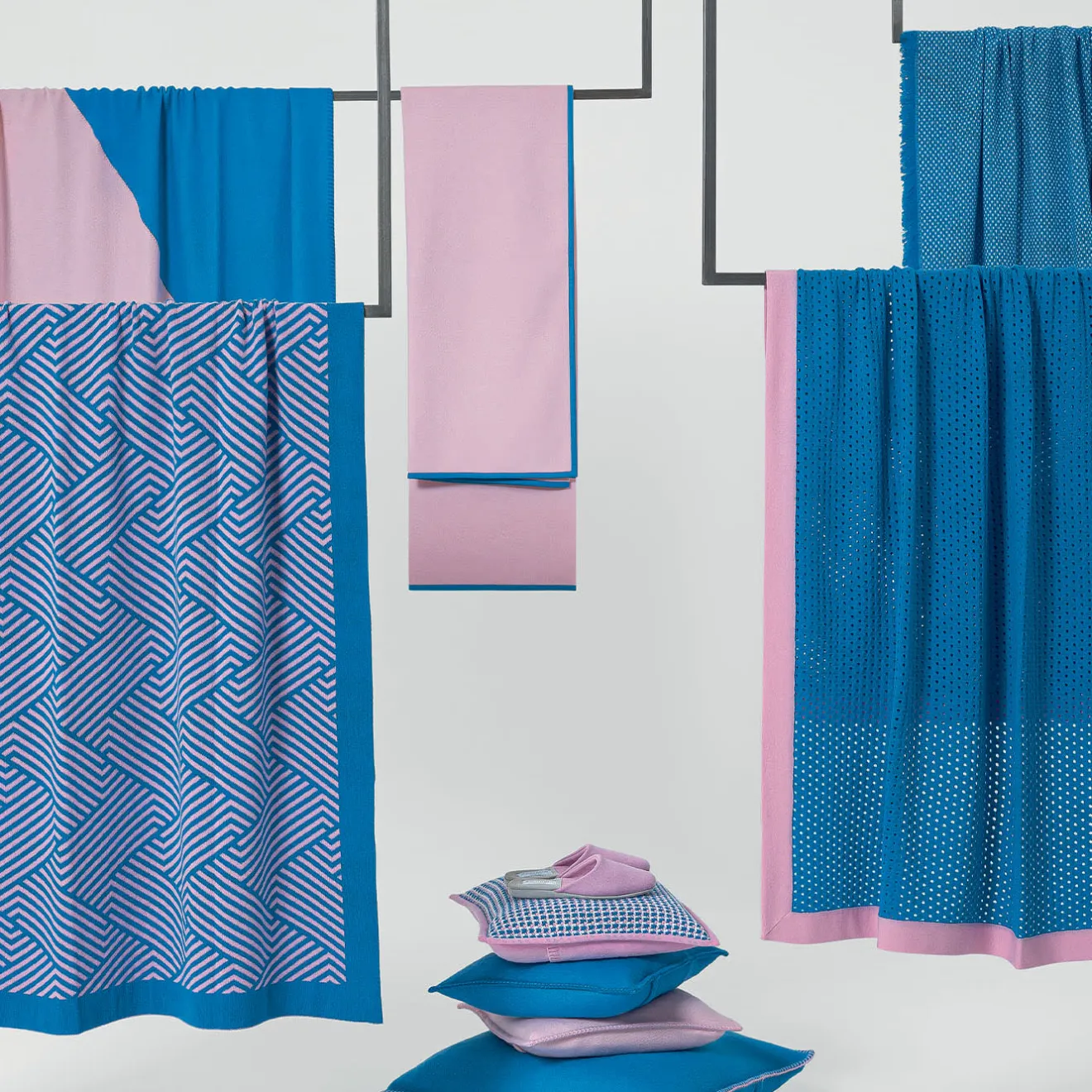 Masserano Cashmere Coperta Biella in pelle blu e rosa