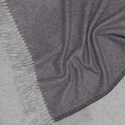 Alonpi Coperta piccola Melrose con frange grigie