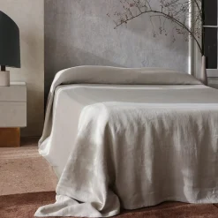 Once Milano Copriletto in lino pesante crema con profili