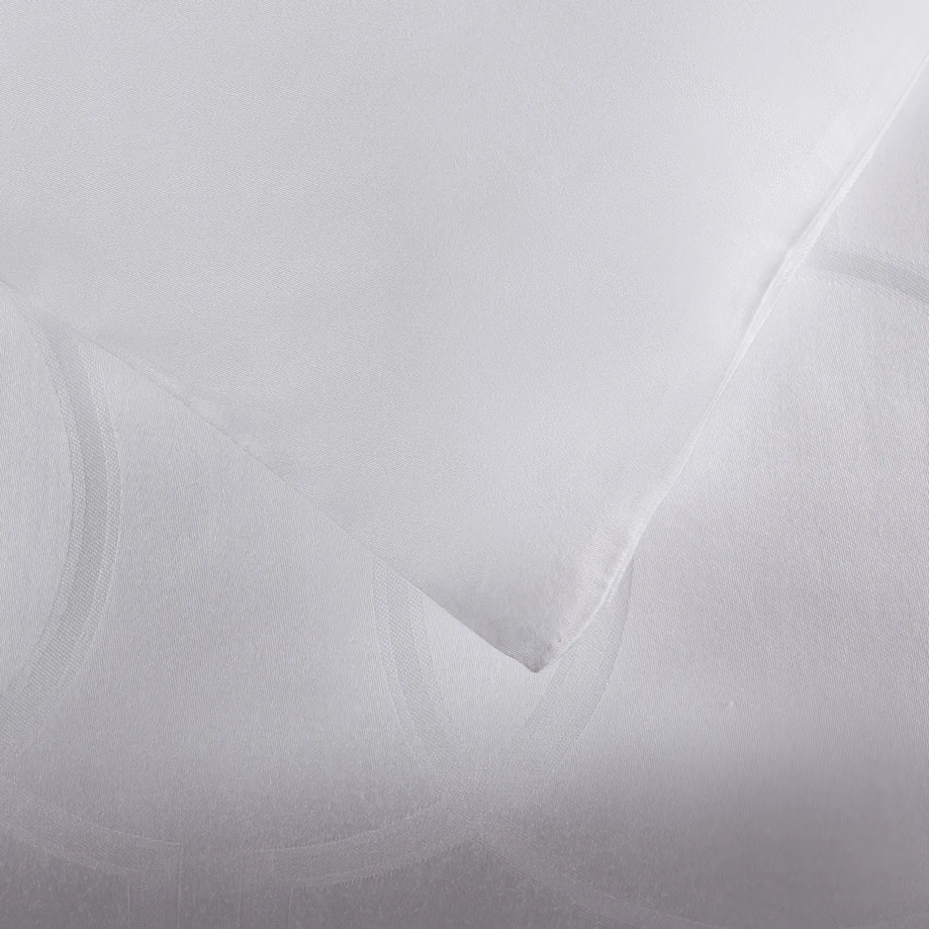 Rivolta Carmignani Copripiumino matrimoniale Shangri-La Jacquard Bianco