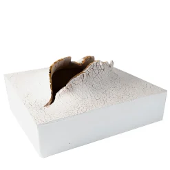 Mamate Cretto In A Box Scultura Aigues Mortes