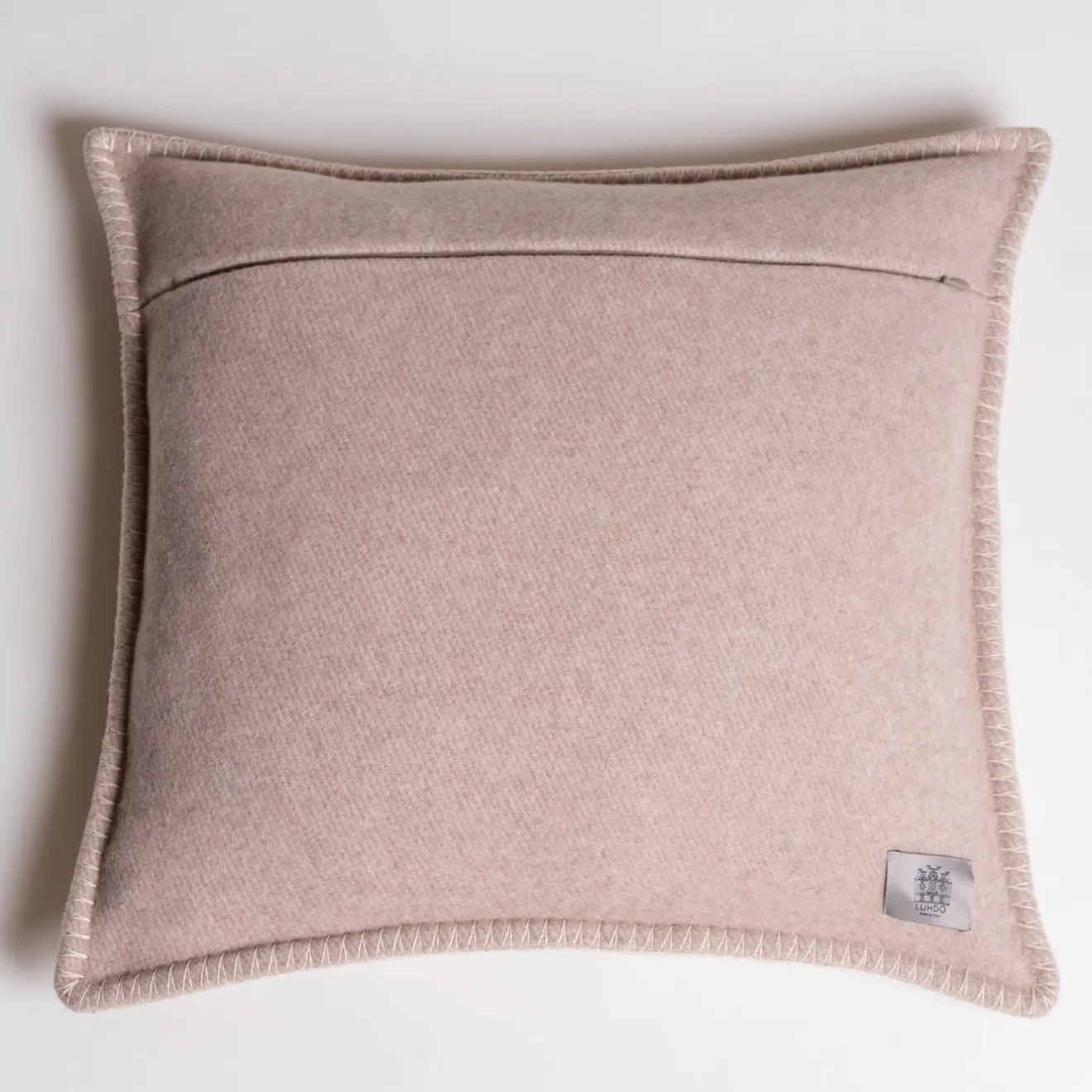 Luhdo Cuscino Atelier Neutrall Fancy