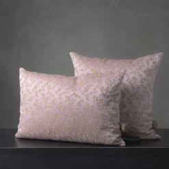 The House of Lyria Cuscino Ledbetter rettangolare floreale rosa e oro
