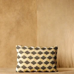 The House of Lyria Cuscino rettangolare Ingannevole