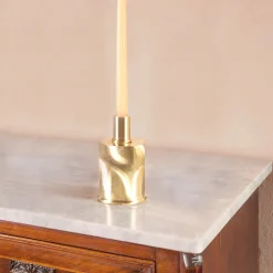 Caspal Elegante portacandele corto in ottone spazzolato
