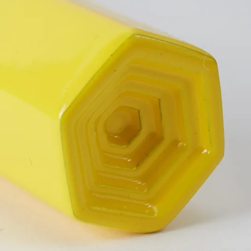 NIVA Design Maniglia Prisma giallo lucido di Nicole Valenti
