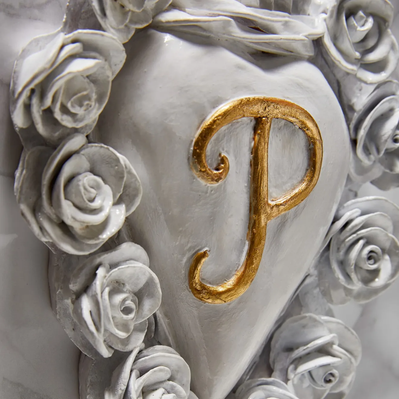 Cuore di Argilla MISS CON INIZIALE DI CUORE IN CERAMICA BIANCA