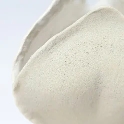 Elena Milani Ossa Iris Vaso in gres bianco smaltato