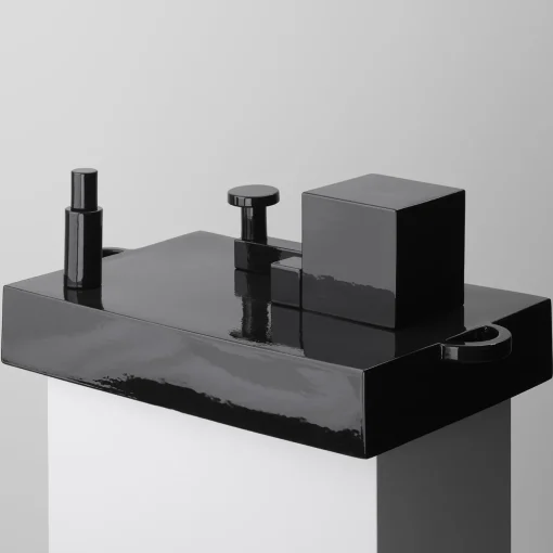 Mutina Paesaggi Scultura rettangolare nera di Nathalie Du Pasquier