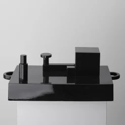 Mutina Paesaggi Scultura rettangolare nera di Nathalie Du Pasquier