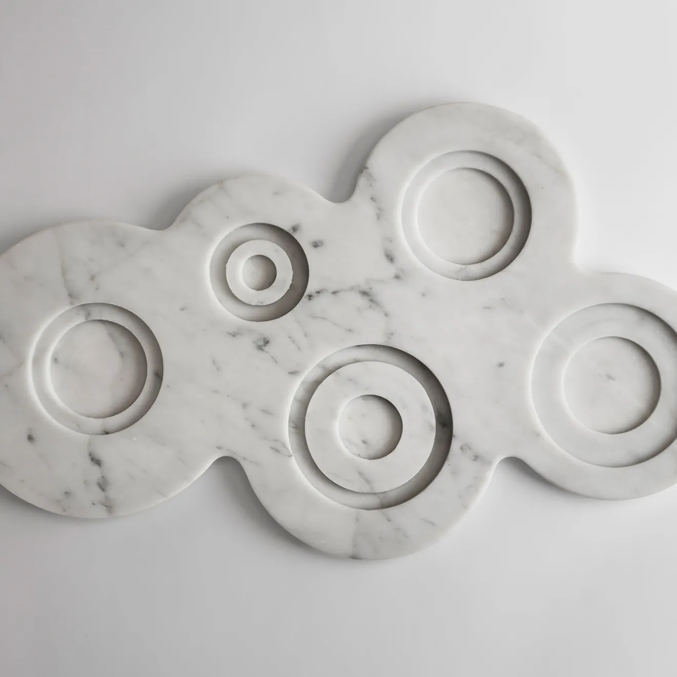 Lithea Portacandele rotondo bianco di Fabio Fazio