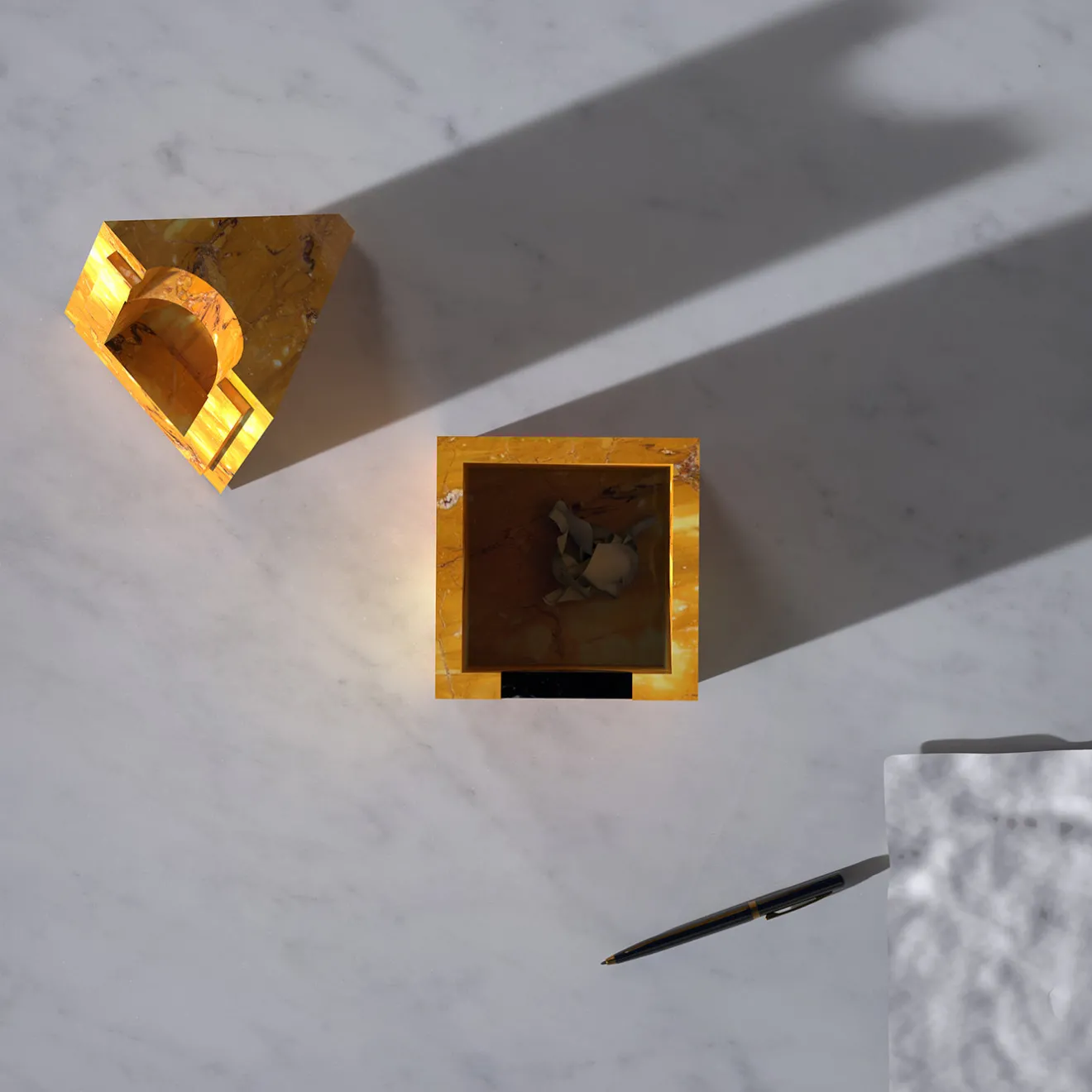 Carcino Design Portagioie Nostalgia in marmo giallo