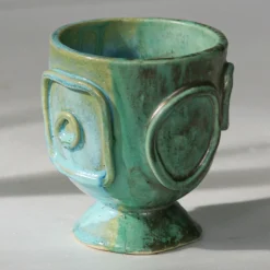 Raffaella Bandera Portavaso piccolo in ceramica verde Acini
