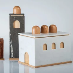 Kimano Quba Tall Gray Box di Gabriele D'Angelo