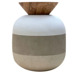 Pimar Limestone Rito N. 3 C Vaso in Pietra Leccese con Coperchio in Legno d'Ulivo