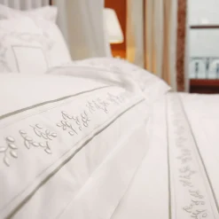 Verderoccia Roma Bianco e argento oliva US King Sham