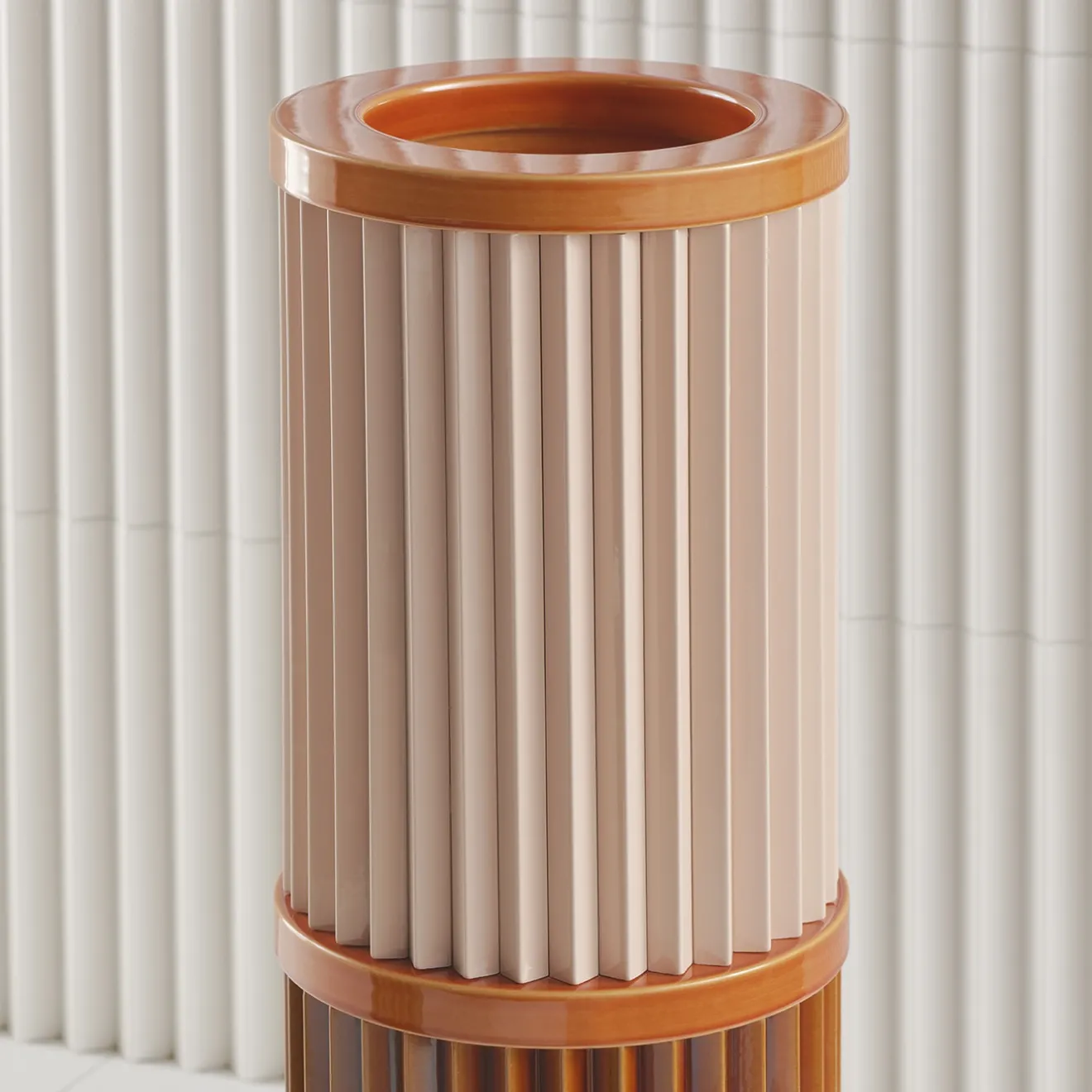 Mutina Rombini B VAso Marrone e Rosa di Ronan e Erwan Bouroullec