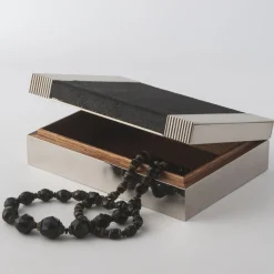 Design Center 1991 Scatola rettangolare nera Galucharme di Nino Basso