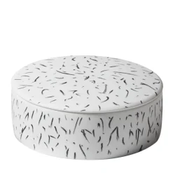 Cassina Scatola rotonda in bianco e nero Post Scriptum di Formafantasma #1
