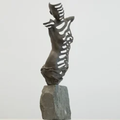 Stella Battaglia Scultura al chiaro di luna