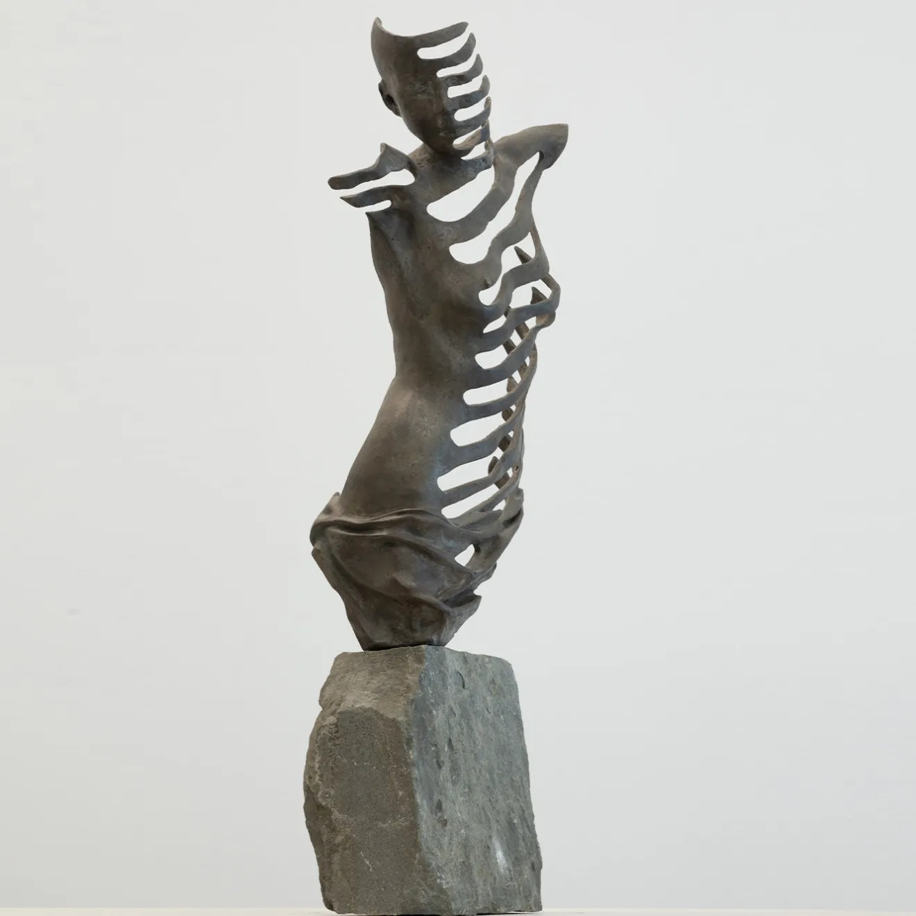 Stella Battaglia Scultura al chiaro di luna