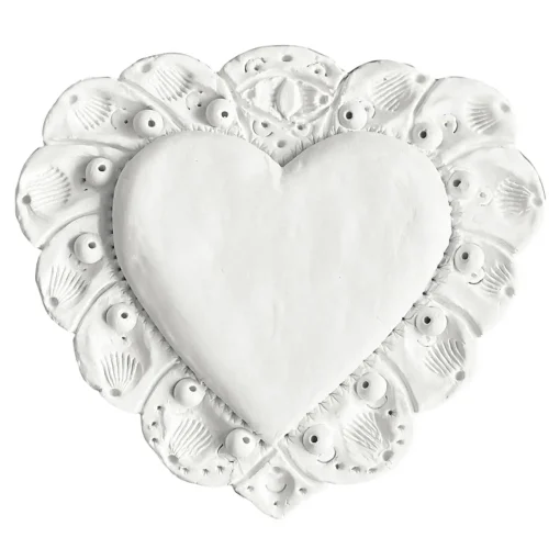 Amelia Corvino Scultura Da Parete Milagros Cuore Sacro In Gesso Bianco