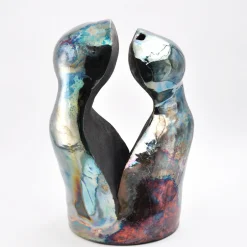 Design Center 1991 Scultura decorativa Intesa in ceramica di Nino Basso