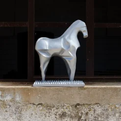Bottega Del Monaco Scultura di cavallo in piedi