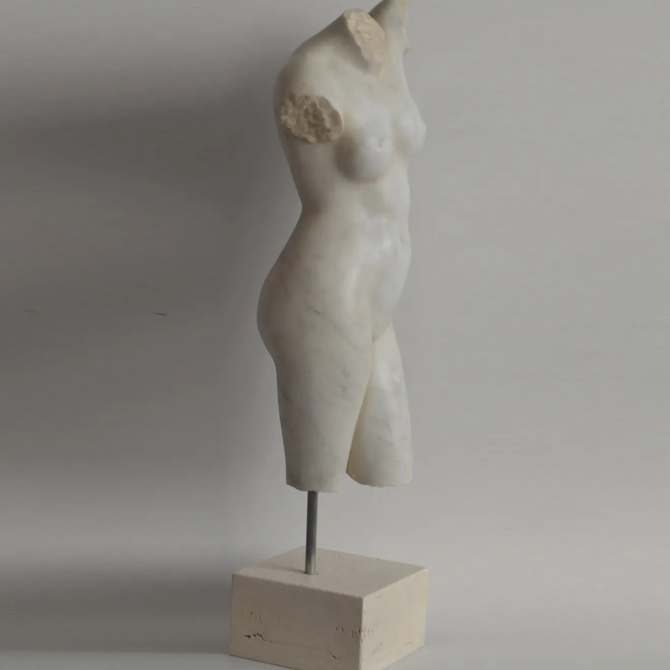 Todini Sculture Scultura di torso femminile