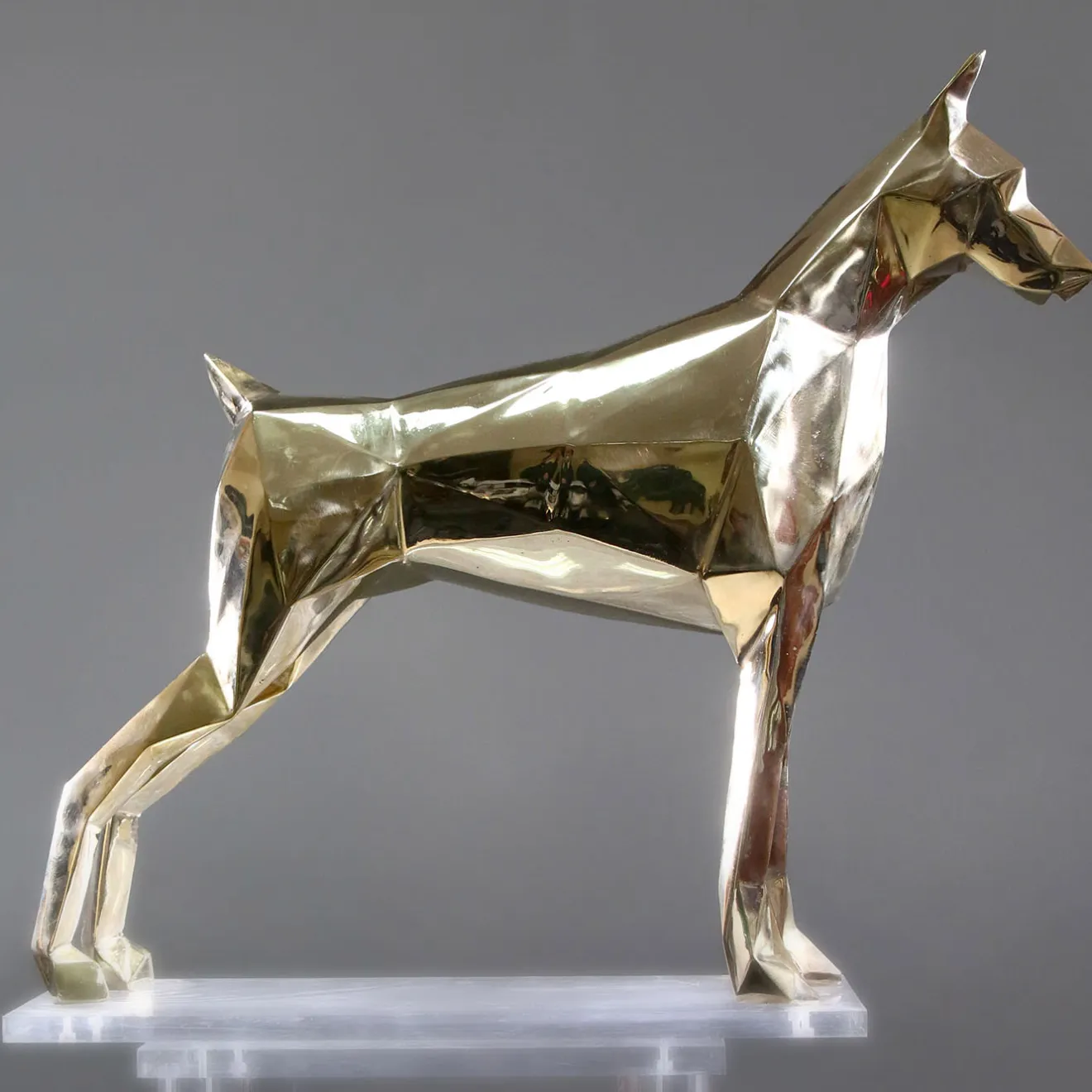 Fonderia Artistica Ruocco Scultura Doberman in bronzo spazzolato