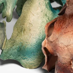 Bosa Scultura in ceramica marrone Courmayeur di Assia Karaguiozova