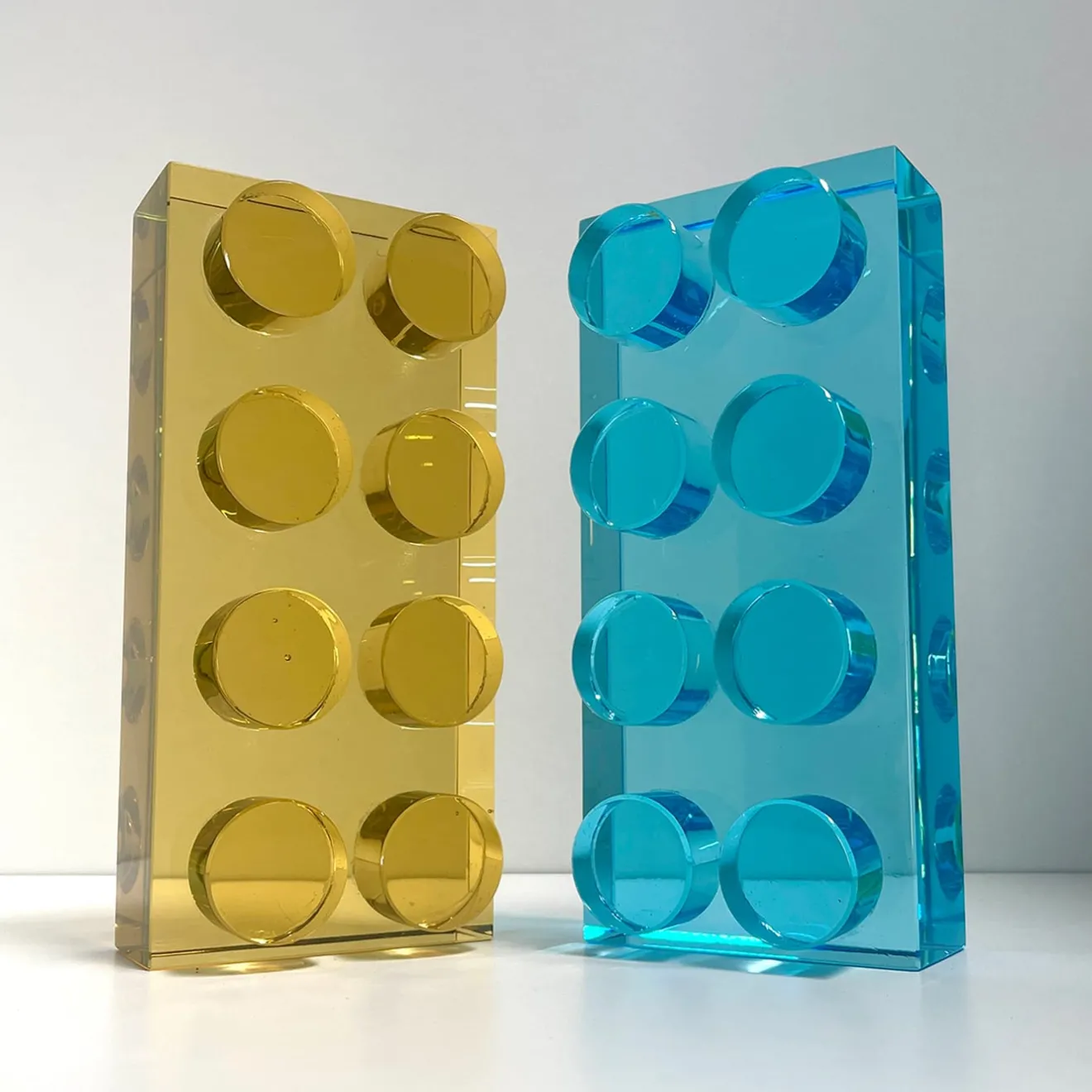 Ghirò Studio Scultura in cristallo giallo Brick realizzata a mano