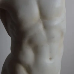 Todini Sculture Scultura in marmo di Carrara torso di satiro con base