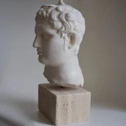 Todini Sculture Scultura in marmo di Carrara Apoxyomenos con base
