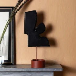 DareForma Scultura in pelle nera L'infiorescenza