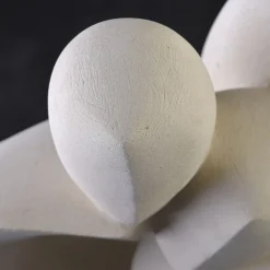 Creazioni di Andrea Serra Scultura in Pietra di Lecce Passione dei Sensi