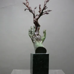 Fonderia Artistica Ruocco Scultura Mano Albero in bronzo
