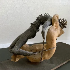 Giovanna La Falce Scultura Maya in bronzo