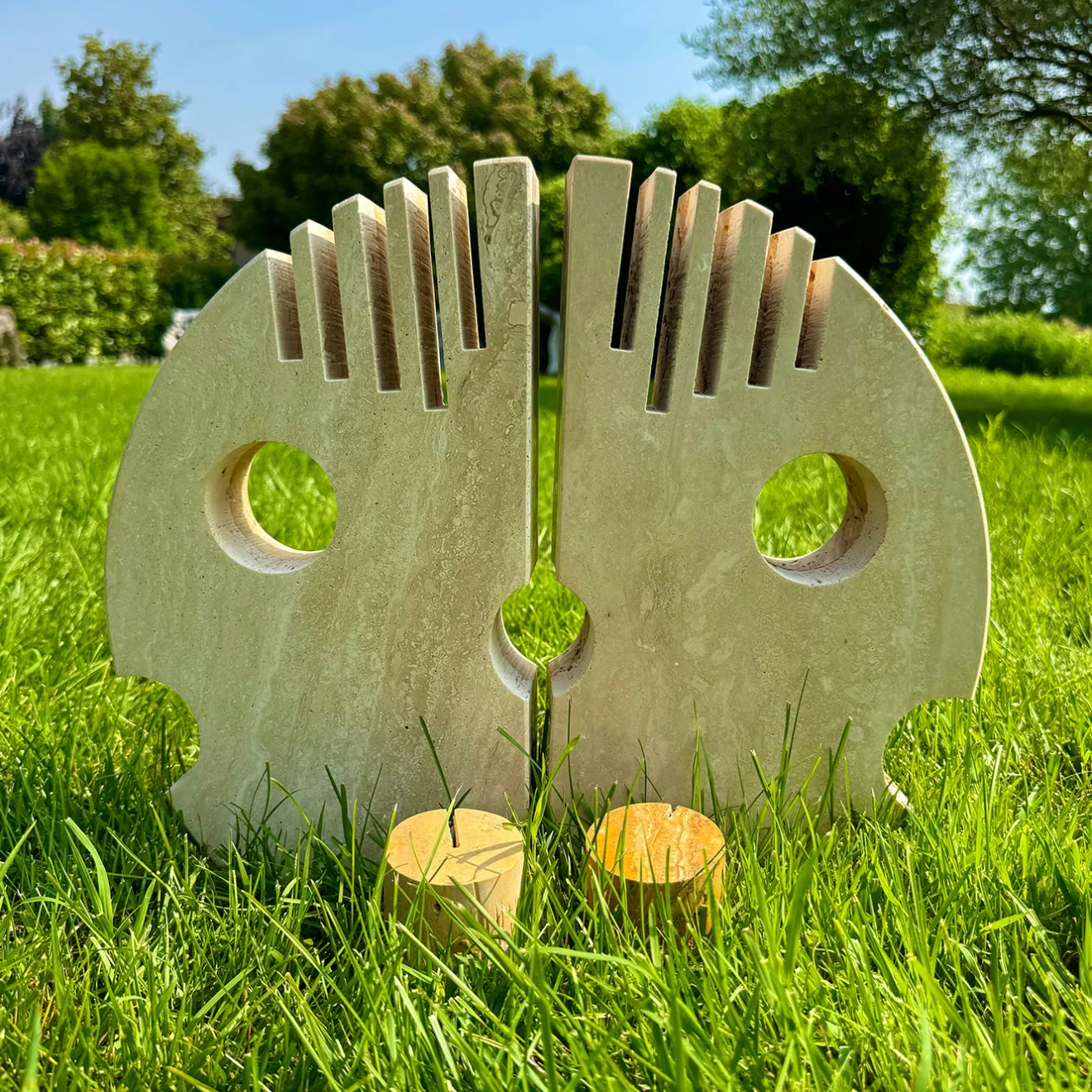 Espidesign by Paola Speranza Scultura Moon Double Face in Travertino Romano e Persiano