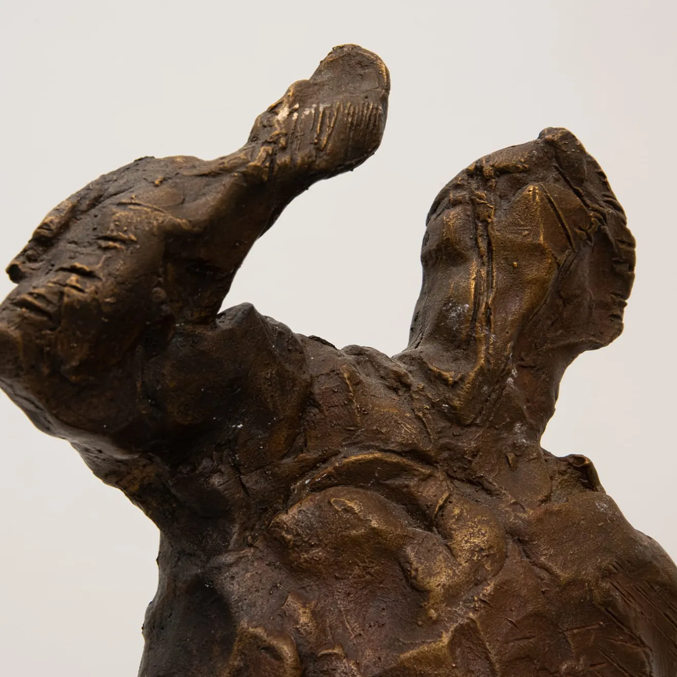 Stella Battaglia Scultura Runner