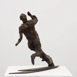 Stella Battaglia Scultura Runner